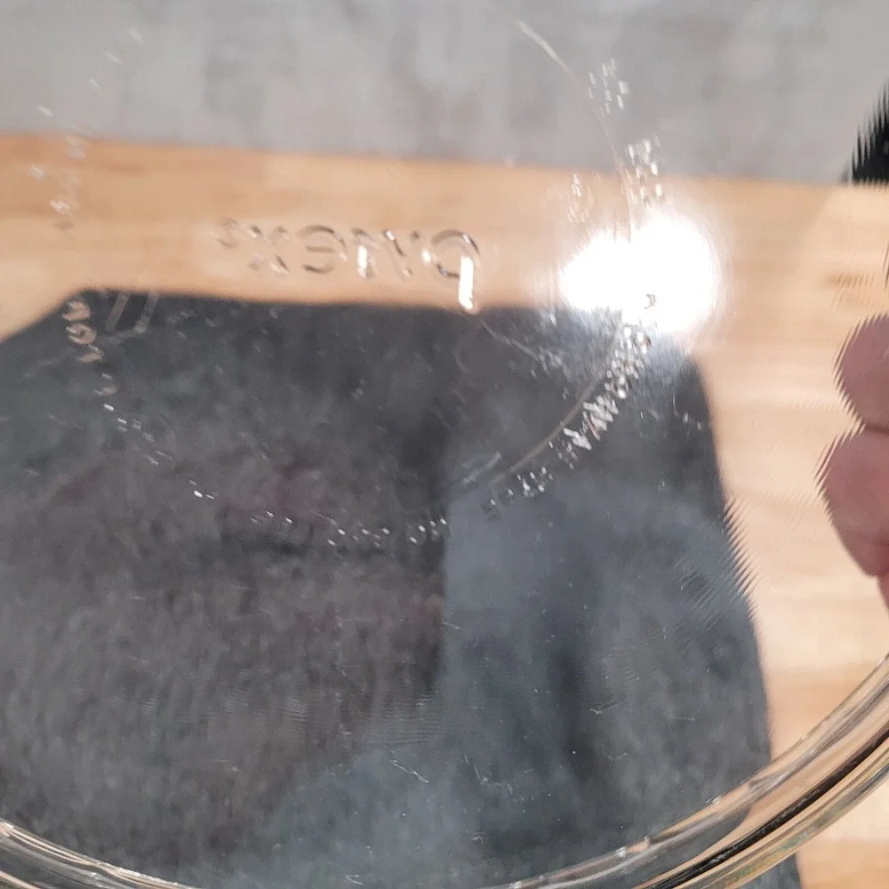 Vintage PYREX #229 9.5